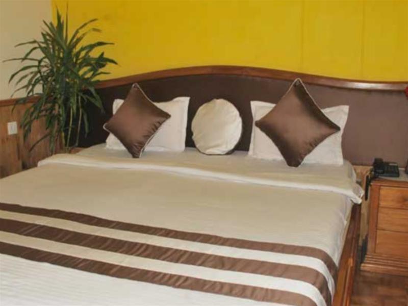 גנגטוק Jain Group Hotel Royal Residency מראה חיצוני תמונה
