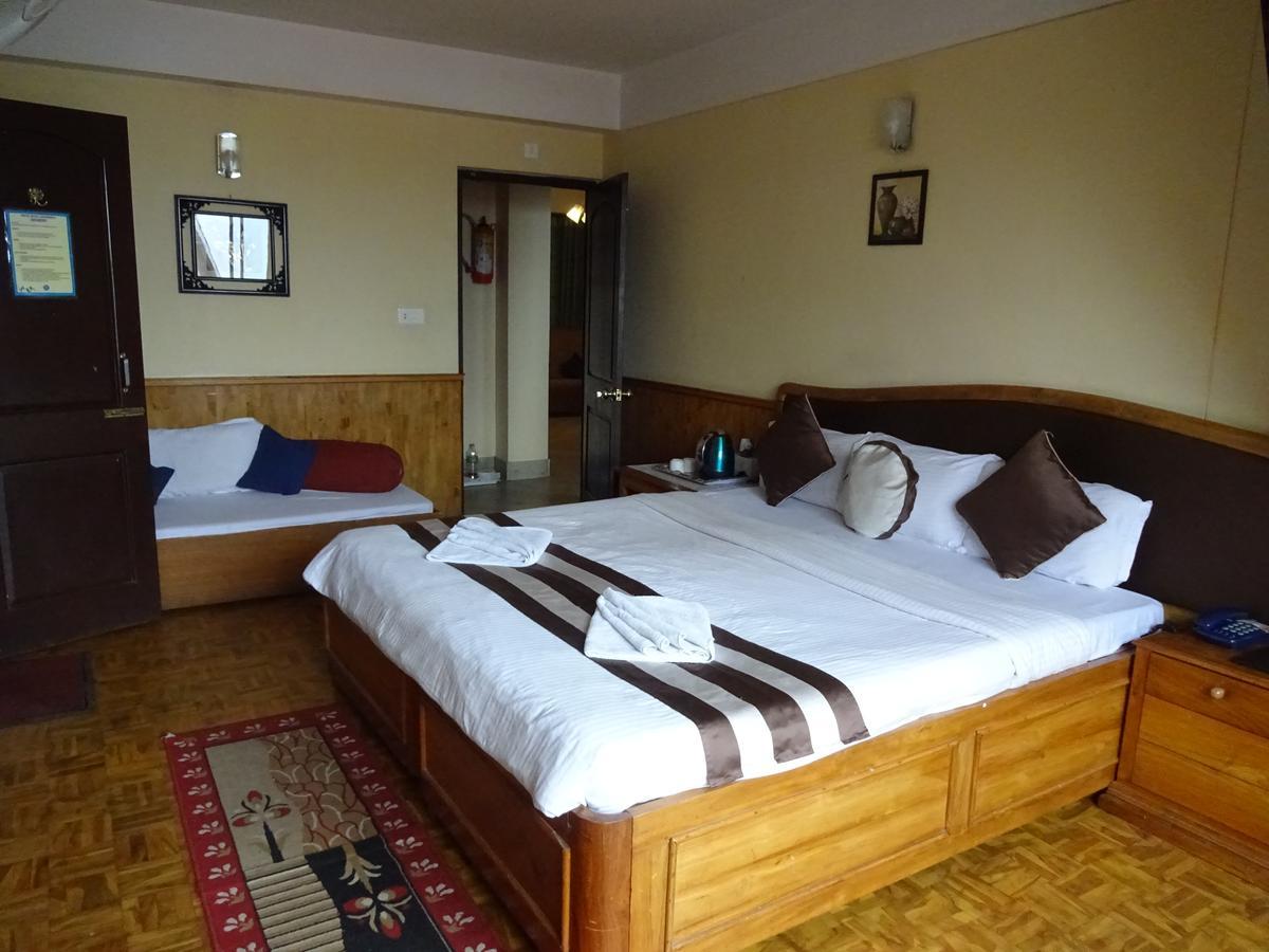 גנגטוק Jain Group Hotel Royal Residency מראה חיצוני תמונה