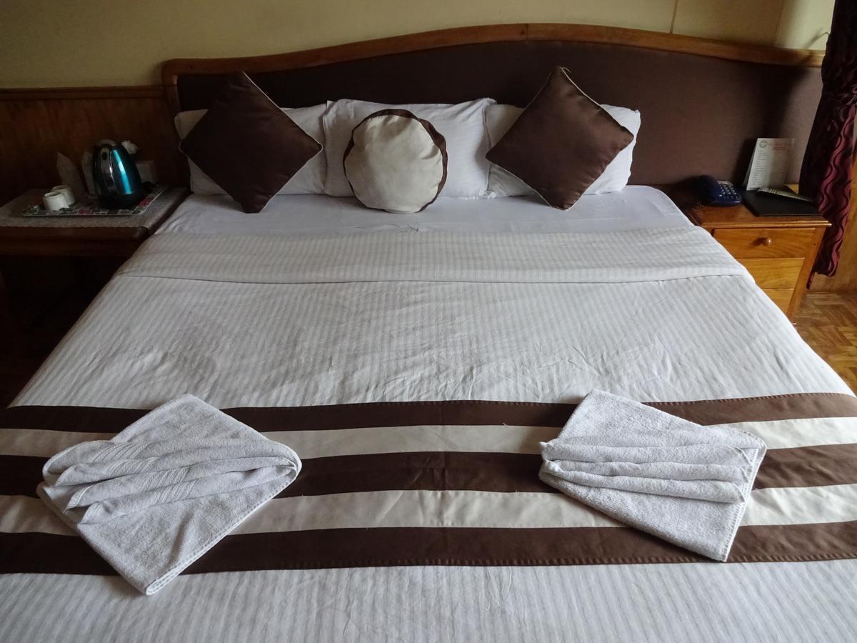 גנגטוק Jain Group Hotel Royal Residency מראה חיצוני תמונה