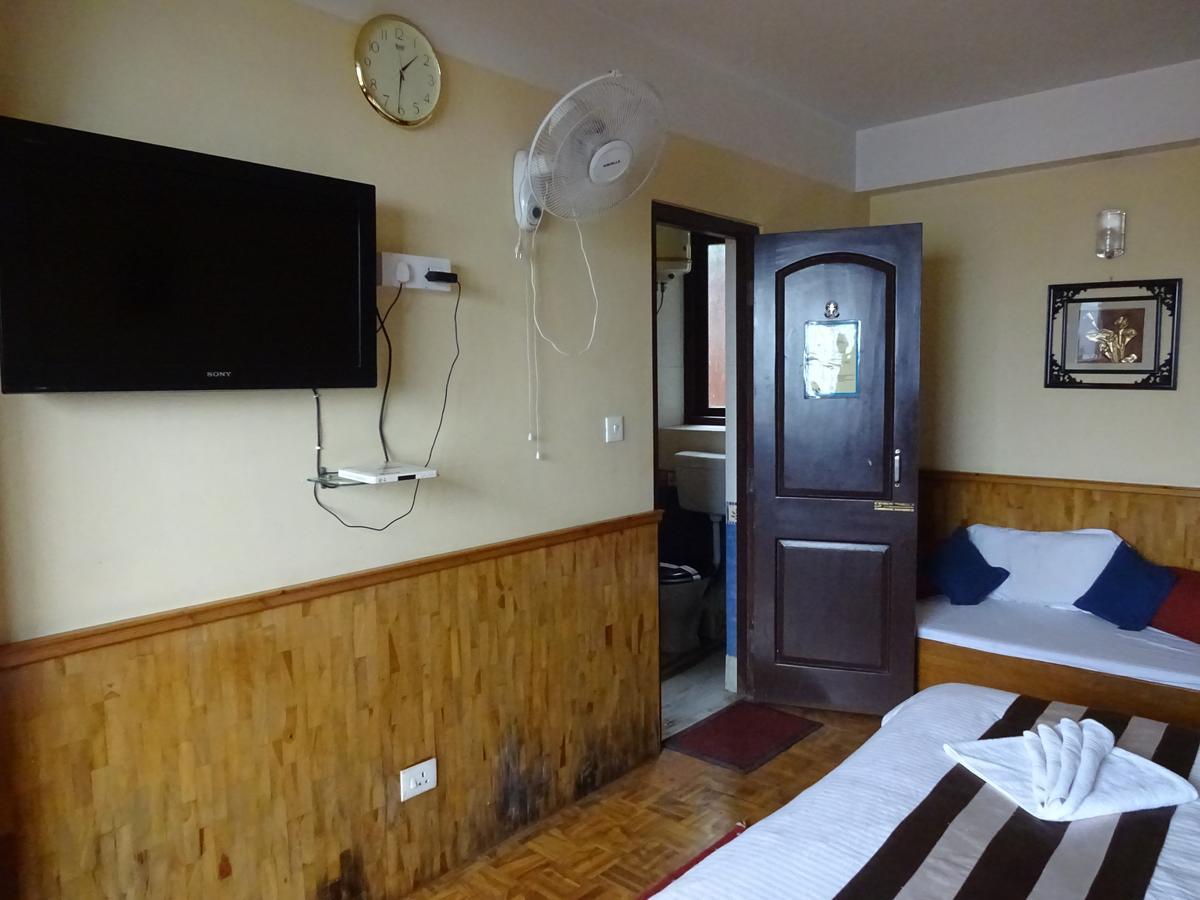 גנגטוק Jain Group Hotel Royal Residency מראה חיצוני תמונה