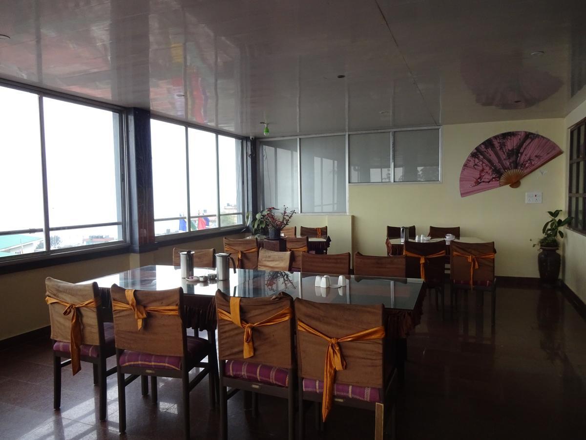 גנגטוק Jain Group Hotel Royal Residency מראה חיצוני תמונה
